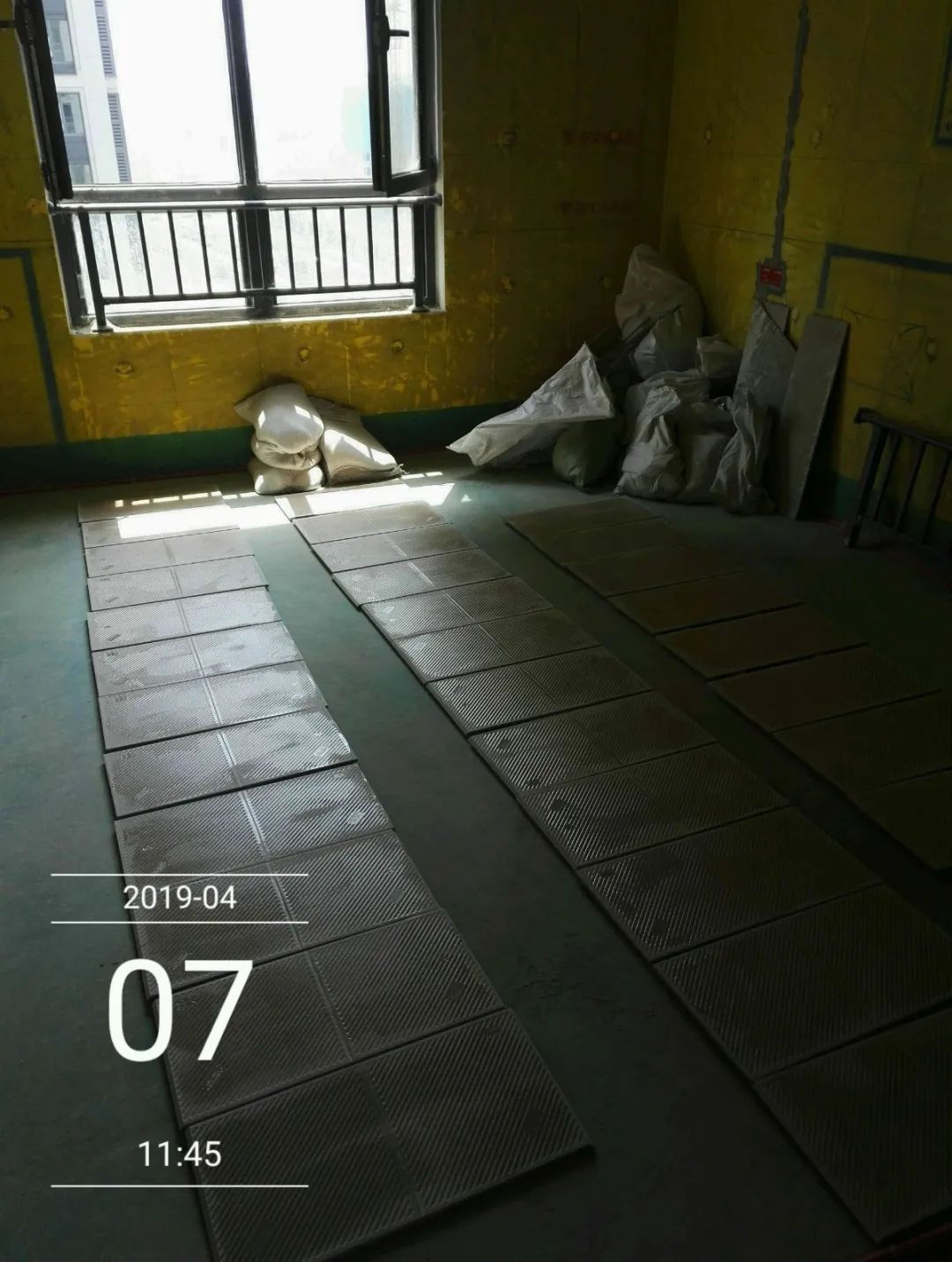孟憲濤_保利國際社區(qū)115㎡現(xiàn)代北歐--簡潔明亮之家，一人獨居太愜意！30工地一覽
