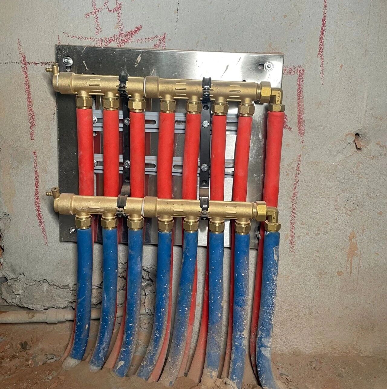 設(shè)計師工地巡檢，用腳步丈量細(xì)節(jié)，護航效果完美落地！10