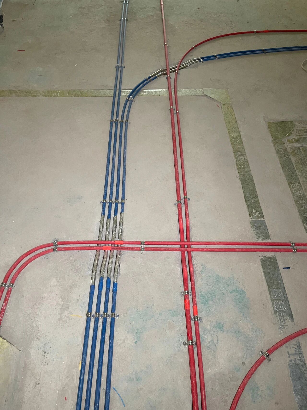 設(shè)計師工地巡檢，用腳步丈量細(xì)節(jié)，護航效果完美落地！11