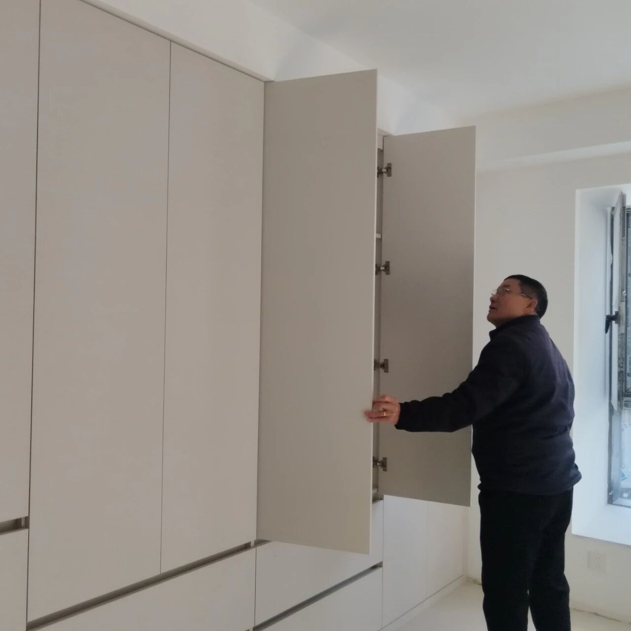 工地巡檢：步履不停，以行動(dòng)兌現(xiàn)品質(zhì)承諾，嚴(yán)格把控每一環(huán)！