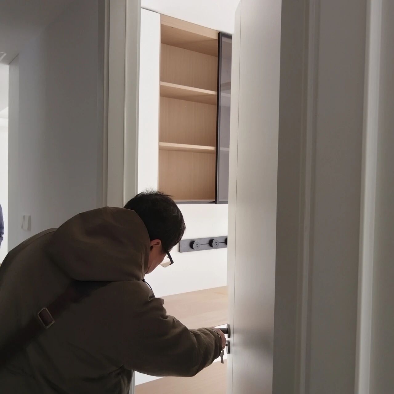 工地巡檢：步履不停，以行動(dòng)兌現(xiàn)品質(zhì)承諾，嚴(yán)格把控每一環(huán)！